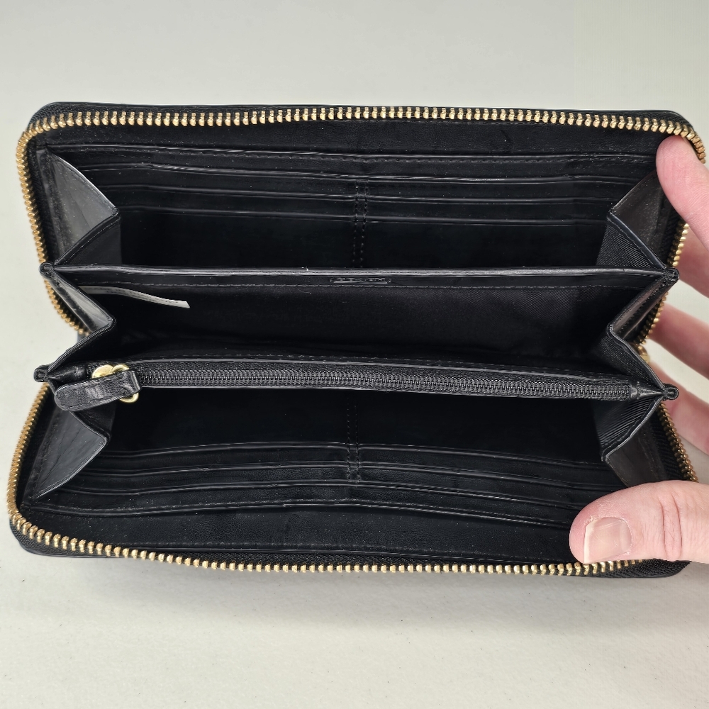 Coach Campbell Black Leather Zip Around Clutch Wallet Gold Hardware - Picture 6 of 8